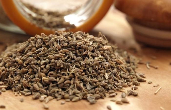 Anise Essential Oil Uses and Benefits