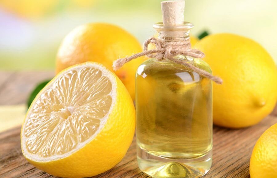 Lemon Essential Oil Uses and Benefits for Health